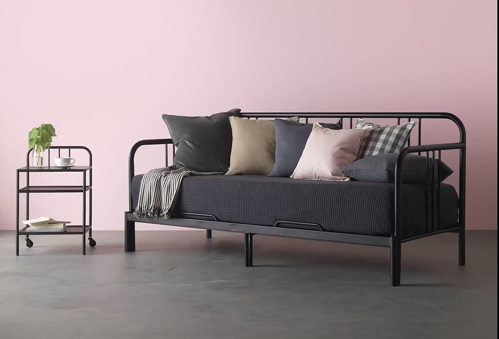 IKEA FYRESDAL Daybed with 2 Mattresses - video Dailymotion