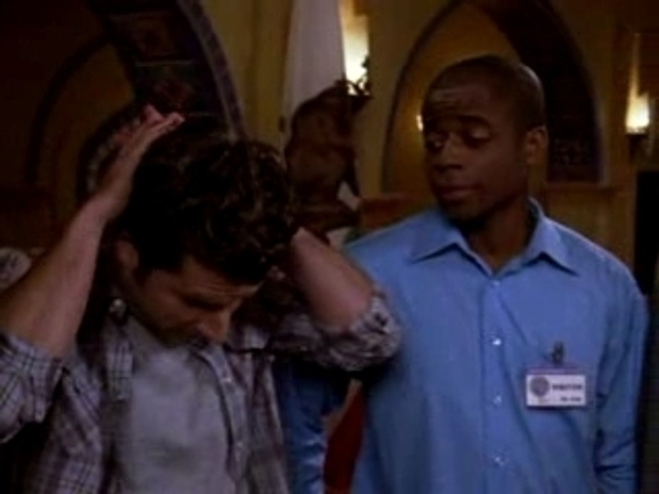 Deck the Halls with the Psych Holiday Special on USA NETWORK