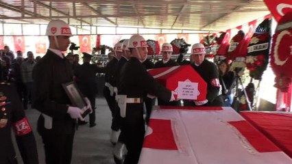 Hakkari şehidi son yolculuğuna uğurlandı