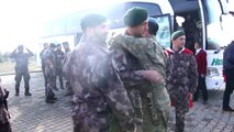 zel Harekat Polisleri Dualarla Afrin'e U?urland? - Bingl
