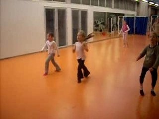 chloé a la danse