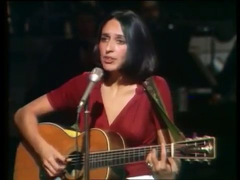 Joan Baez chante Love Song to a Stranger en France, 1973