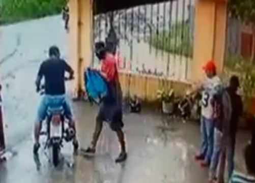 Cámaras de seguridad captan el robo a una tienda en el cantón Yaguachi, provincia del Guayas