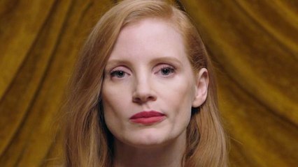 Jessica Chastain Twitches Her Nose Like "Bewitched"