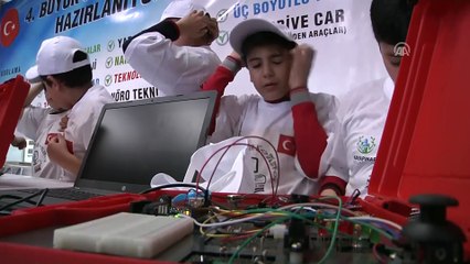 Diyarbakırlı öğrenciler teknolojiyle buluşturuluyor