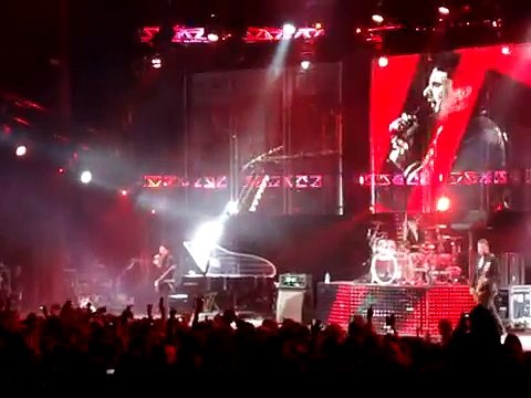 Muse - Hysteria, Kyivskyi Palats Sportu, Kiev, Ukraine 10/13/2007