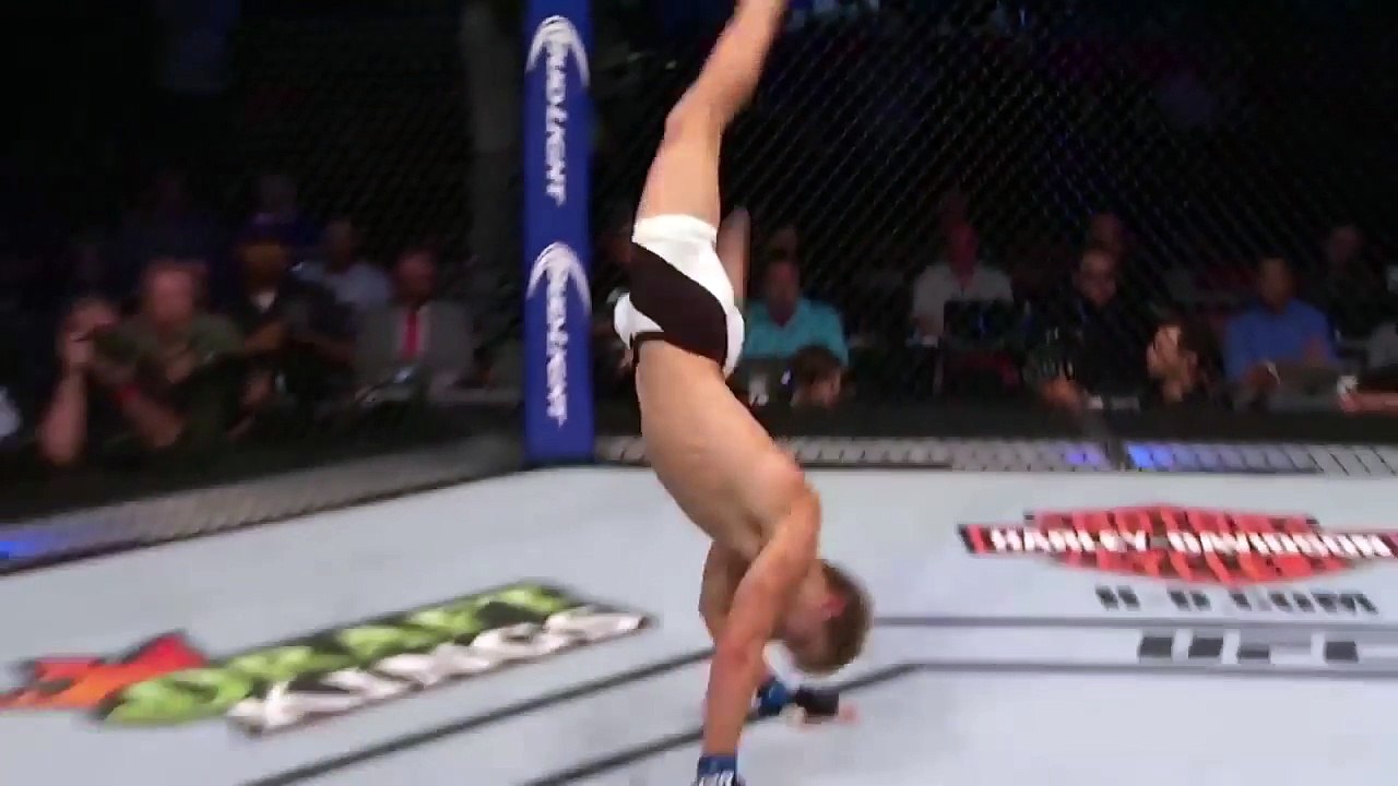 Sage Northcutt INSANE ACROBATIC FRONTFLIP !!!