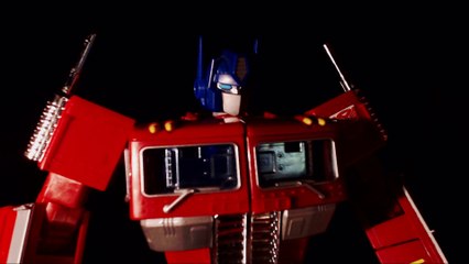 Hasbro Masterpiece MP10 Optimus Prime Transformation