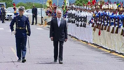 Temer se reúne con militares tras intervención en Rio