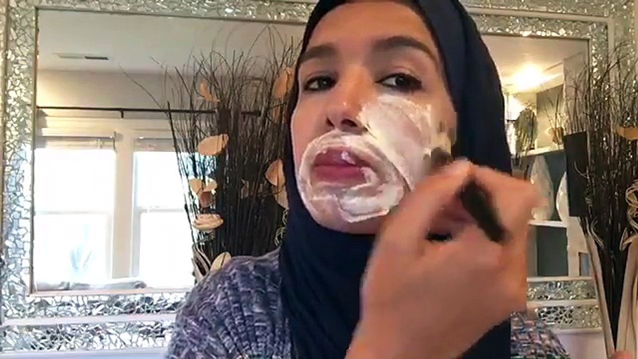 وصفة طبيعية لإزالة شعر الوجه بمكونات متوفرة في أي بيت 