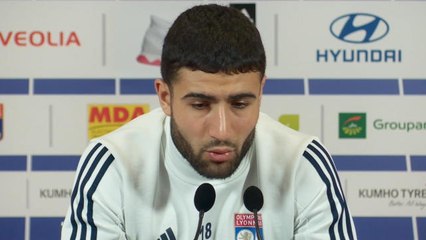 OL - Fekir apporte son soutien à Genesio