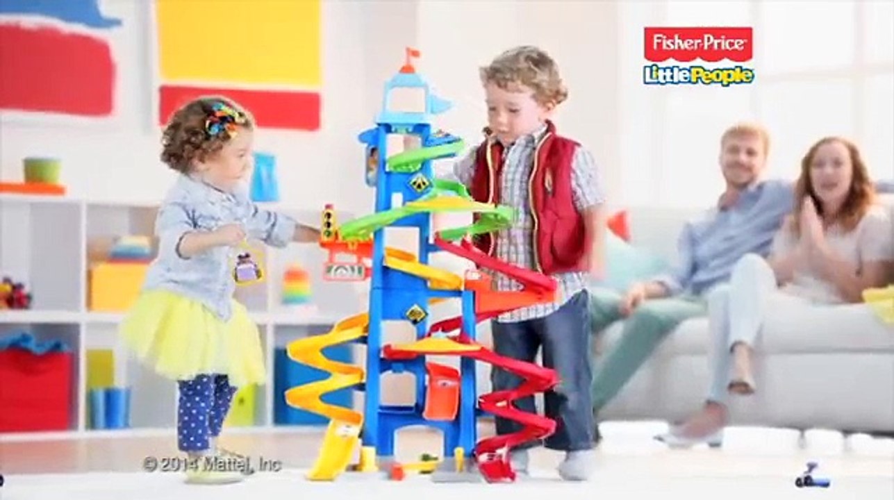 Toys''R''Us présente la Tour des Spirales Little People Fisher Price