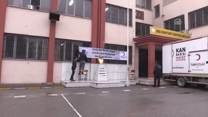 Kaan'ın Dans Etmesi İçin Seferber Oldular