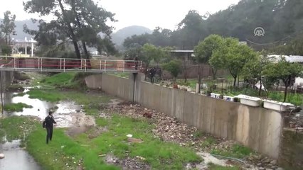 Kuru Dere Yatağına Düşen Kişi Yaralandı