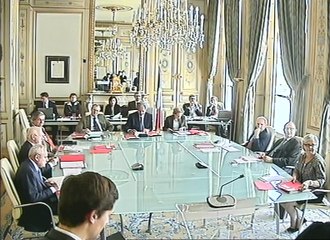 Affaire n° 2011-148/154 QPC