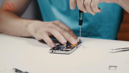 Broken Apple Devices Keep Accidentally Calling 911