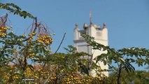 Spanish border town on edge amid Catalan secession crisis