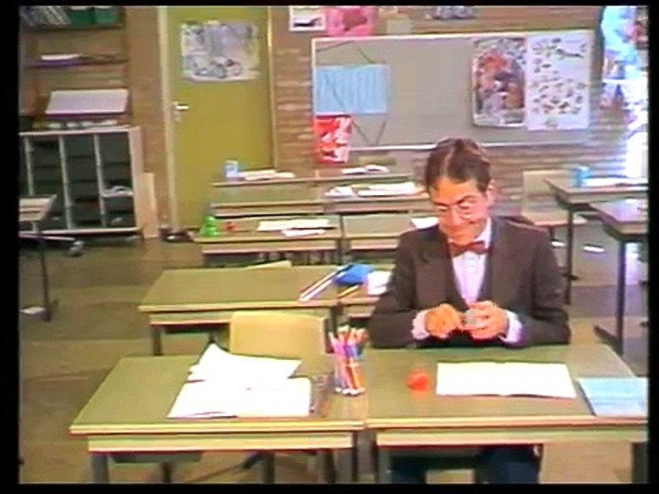 Connie Breukhoven als Vanessa-Dynamite (The Most Happy Alphabet  Song LTD.)