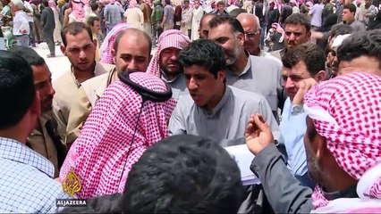 Thousands of displaced Syrians stuck in camps after fleeing Raqqa