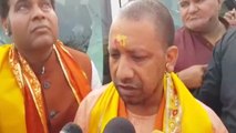 Uttar Pradesh CM Yogi Adityanath attends famous 'Lathmar Holi' in Mathura | Oneindia News