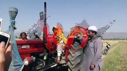 Reham khan ex wife of imram khan trying to drive a tractor