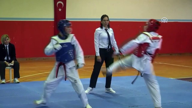 Tekvando: Anadolu Yıldızlar Ligi Müsabakaları - ANTALYA