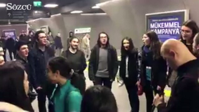 Boğaziçi Caz Korosu ve görme engelli müzisyenden alkış alan performans