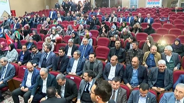 Bakan Ahmet Eşref Fakıbaba: 'İşte burada bizim liderimiz, elinizden geleni arkanıza koymayın”