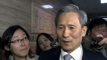 검찰, '군 댓글수사 축소' 김관진 압수수색 / YTN