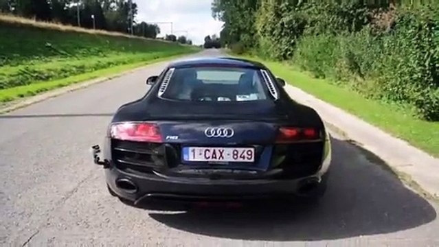 Audi Lovers - Audi R8 V10 Be careful