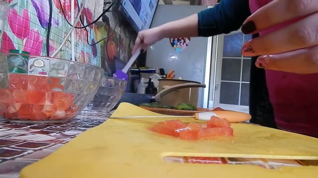 Илья на Дне Рождении\\Готовлю пиццу\\Ох уж эти ХеЙтЕрЫ\\