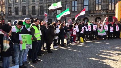 'Doğu Guta'da bombaları durdur' gösterisi - AMSTERDAM