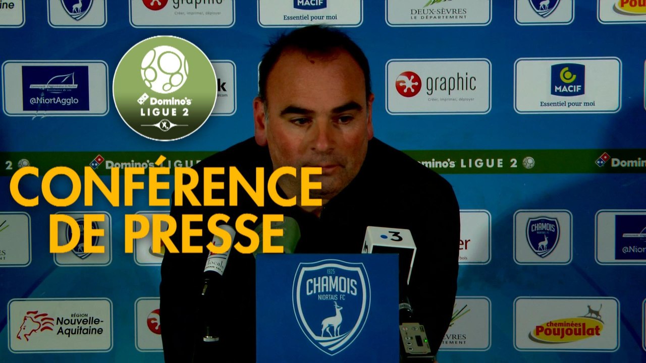 Conférence de presse Chamois Niortais - Nîmes Olympique (1-4) : Denis RENAUD (CNFC) - Bernard BLAQUART (NIMES) - 2017/2018