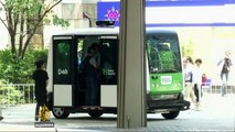 Paris tackles pollution with driverless buses