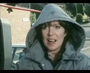 Ever Decreasing Circles - Manure  Richard Briers Penelope Wilton Peter Egan