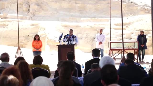 Mısır'da 3 Bin Yıllık 8 Firavun Mezarı Bulundu