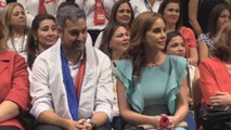 Candidato presidencial promete paridad ante miles de mujeres paraguayas