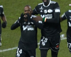 Télécharger la video: Ligue 1 - Nantes 0-1 Amiens