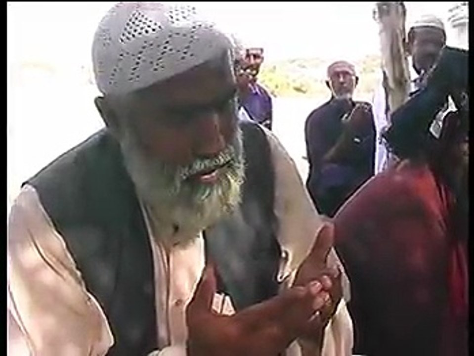 ‫Punjab Pakistan - اے سنو  جے مولوی صاحب دی دعا نئی طریقے...‬