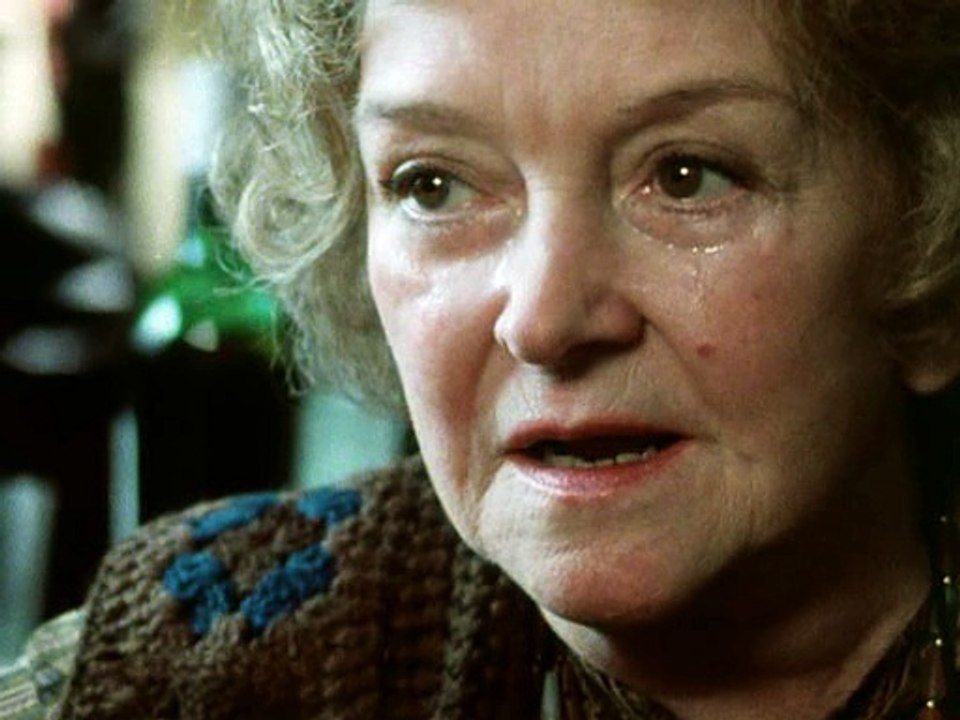 Tinker,Tailor,Soldier,Spy (1979) E03 - Smiley Tracks The Mole