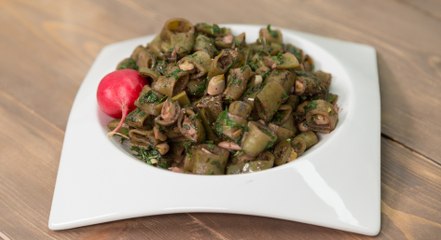 طريقة عمل فول أخضر بالثوم