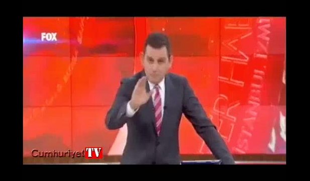 Kendisine 'vatan haini' diyenlere Fatih Portakal soy ağacıyla yanıt verdi