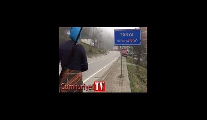 Tonya'da vasiyet üzerine mezar taşlarına silah figürü işleniyor