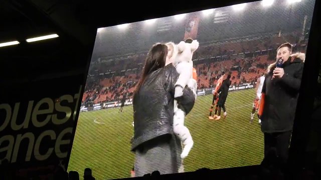 24/02/18 : SRFC-ESTAC : hommage à Romain Danzé