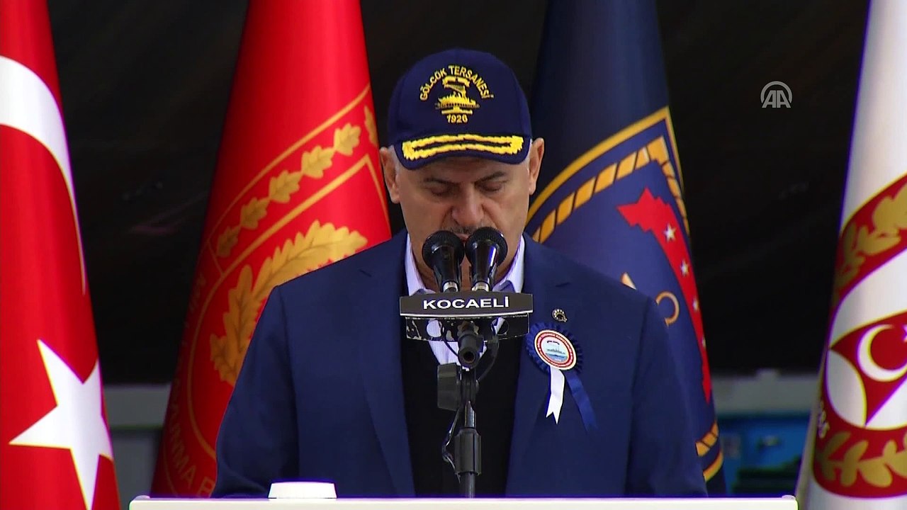 Başbakan Yıldırım: 'Şartlar ne olursa olsun, Türkiye Deniz Kuvvetleri olarak her hal ve şartta ülkesine yönelecek her türlü tehdidi bertaraf edecek güce sahiptir'  - KOCAELİ
