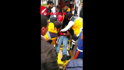 Urfa’da Kaza Sürücü Arabada Sıkıştı