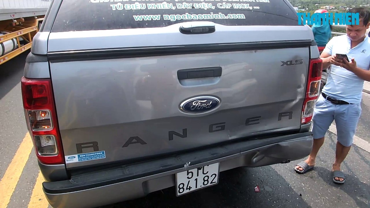 Tai nạn giao thông liên hoàn trên cầu Rạch Miễu