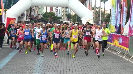 Alanya Atatürk Yarı Maratonu ve Halk Koşusu - ANTALYA