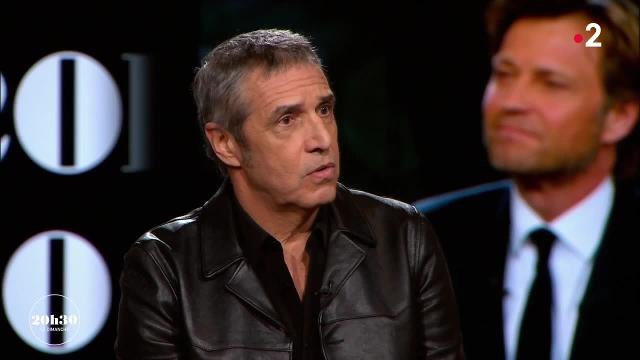 VIDEO. “Ce n’est pas une raison pour deshériter ses enfants” : Julien Clerc donne son avis sur le testament de Johnny Hallyday