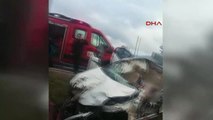 Kahramanmaraş Pazarcık'ta, Otomobil Kamyona Çarptı: 1 Ölü, 2 Yaralı